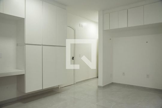 Casa 1 - Cozinha de casa para alugar com 8 quartos, 1100m² em Planalto Paulista, São Paulo