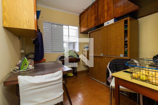 Quarto de Serviço de casa para alugar com 3 quartos, 350m² em Parque São Jorge, São Paulo