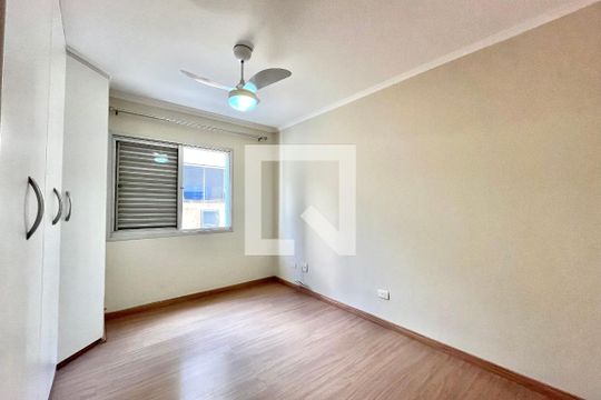 Quarto 2 de apartamento para alugar com 2 quartos, 80m² em Vila da Saúde, São Paulo