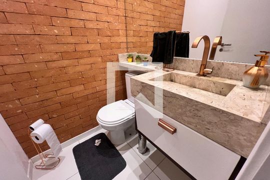 Lavabo de apartamento para alugar com 3 quartos, 165m² em Freguesia (jacarepaguá), Rio de Janeiro