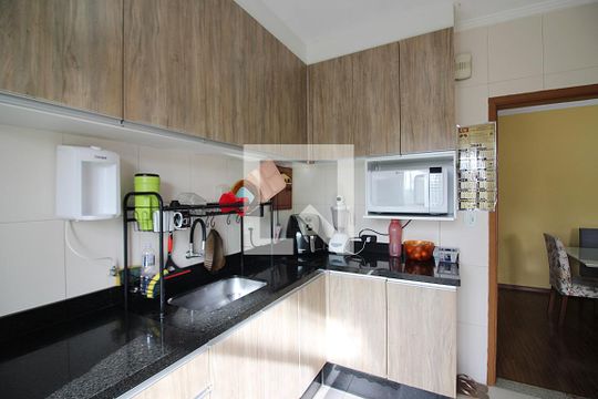 Cozinha  de apartamento à venda com 2 quartos, 78m² em Vila Santa Luzia, São Bernardo do Campo