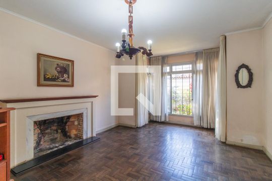 Sala de casa à venda com 6 quartos, 320m² em Menino Deus, Porto Alegre