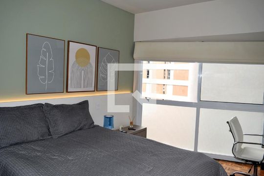 Quarto de apartamento para alugar com 1 quarto, 50m² em Cerqueira César, São Paulo
