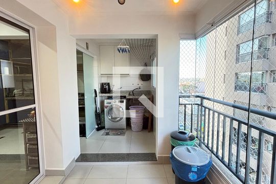Varanda de apartamento à venda com 3 quartos, 97m² em Vila Scarpelli, Santo André