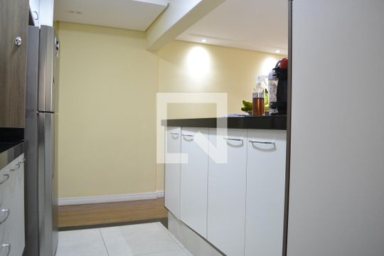 Cozinha de apartamento à venda com 3 quartos, 70m² em Vila Valparaíso, Santo André