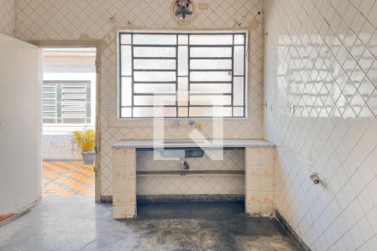 Cozinha de casa para alugar com 3 quartos, 447m² em Cambuci, São Paulo