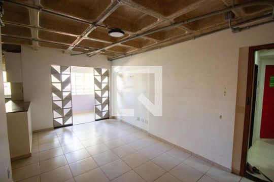 Sala de apartamento à venda com 3 quartos, 77m² em  Águas Claras, Brasília