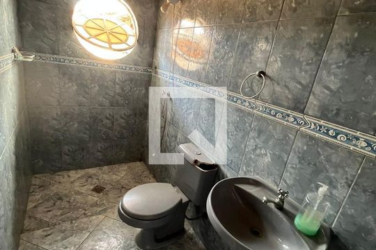 Casa para alugar com 4 quartos, 630m² em Fonte Grande, Contagem