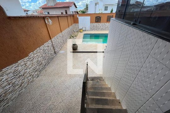 Casa para alugar com 4 quartos, 630m² em Fonte Grande, Contagem