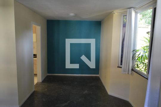 Casa de Condomínio à venda com 3 quartos, 112m² em Taquara, Rio de Janeiro