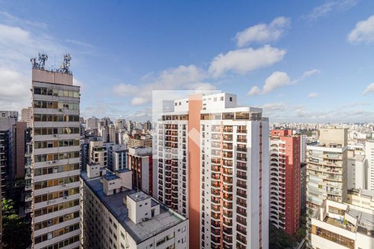Vista de kitnet/studio à venda com 1 quarto, 30m² em Cerqueira César, São Paulo