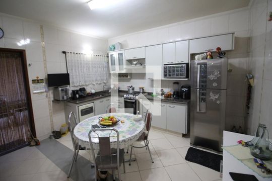 Cozinha de casa à venda com 3 quartos, 160m² em City Bussocaba, Osasco