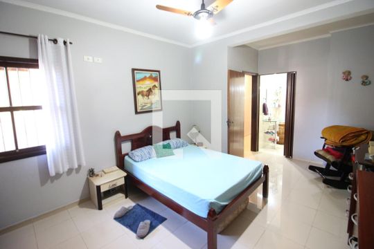 Suíte de casa à venda com 3 quartos, 160m² em City Bussocaba, Osasco