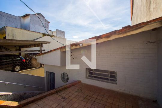 Garagem de casa à venda com 1 quarto, 75m² em Vila Junqueira, Santo André