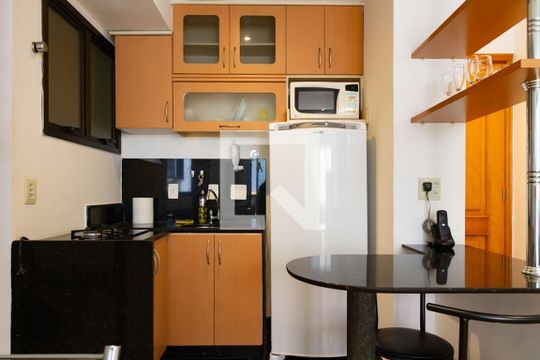 Cozinha de apartamento à venda com 1 quarto, 45m² em Ipanema, Rio de Janeiro