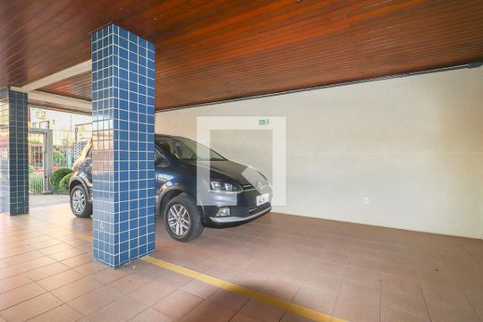 Garagem  de apartamento à venda com 3 quartos, 155m² em Jardim Itu, Porto Alegre
