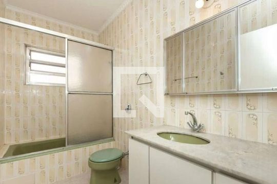 Banheiro de casa para alugar com 3 quartos, 300m² em Vila Prudente, São Paulo