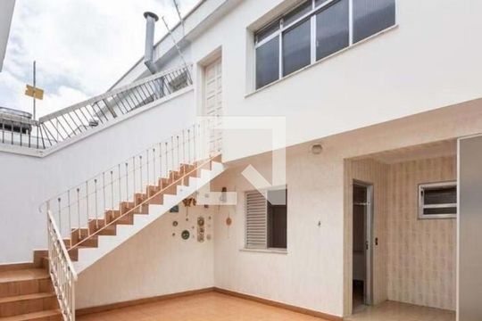 Quintal de casa para alugar com 3 quartos, 300m² em Vila Prudente, São Paulo