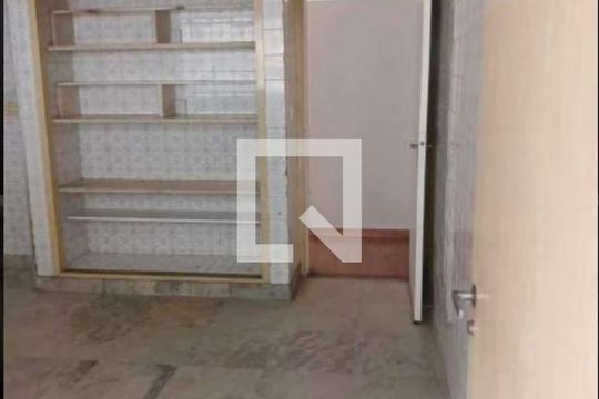 Cozinha de casa para alugar com 2 quartos, 300m² em Cidade Mãe do Céu, São Paulo