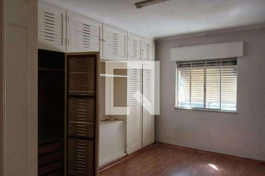 Quarto de casa para alugar com 2 quartos, 300m² em Cidade Mãe do Céu, São Paulo