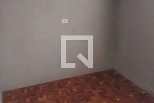 Quarto de casa para alugar com 2 quartos, 300m² em Cidade Mãe do Céu, São Paulo