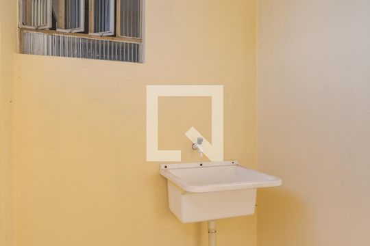 Área de Serviço de apartamento à venda com 2 quartos, 72m² em Sarandi, Porto Alegre