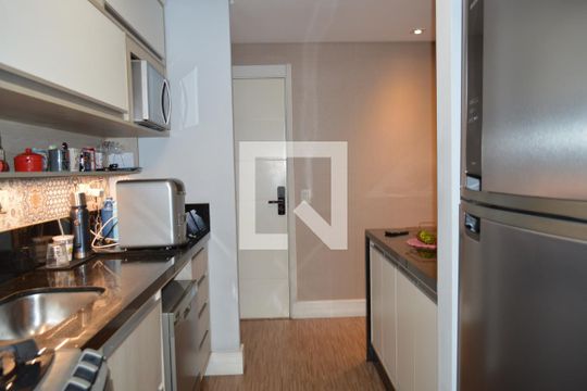 Cozinha de apartamento à venda com 3 quartos, 87m² em Ipiranga, São Paulo