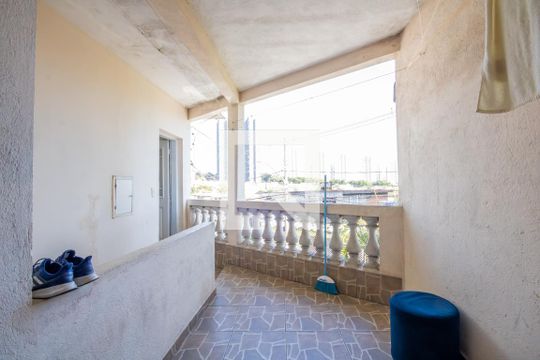  Área de Serviço de casa à venda com 2 quartos, 220m² em Vila Yara, Osasco
