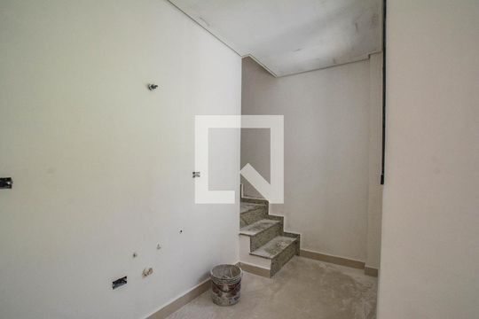 Sala/Cozinha de apartamento à venda com 2 quartos, 95m² em Utinga, Santo André