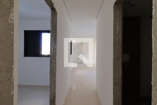 Corredor de apartamento à venda com 2 quartos, 105m² em Utinga, Santo André