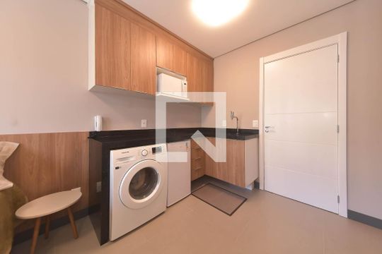 Cozinha - Lavanderia  de kitnet/studio para alugar com 1 quarto, 25m² em Ipiranga, São Paulo