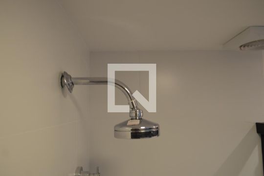 Banheiro de apartamento para alugar com 1 quarto, 30m² em Vila Mariana, São Paulo