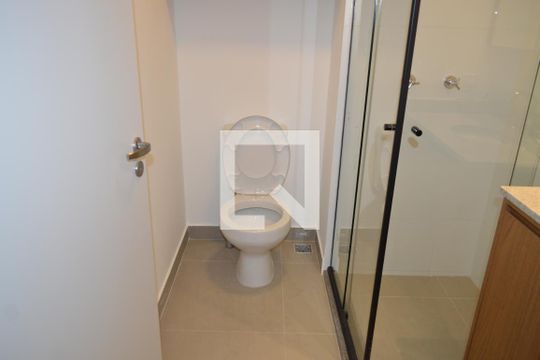 Banheiro de apartamento para alugar com 1 quarto, 30m² em Vila Mariana, São Paulo