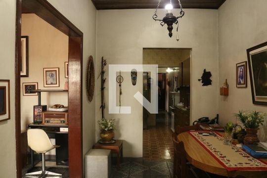 Sala de casa à venda com 2 quartos, 179m² em Lapa, São Paulo