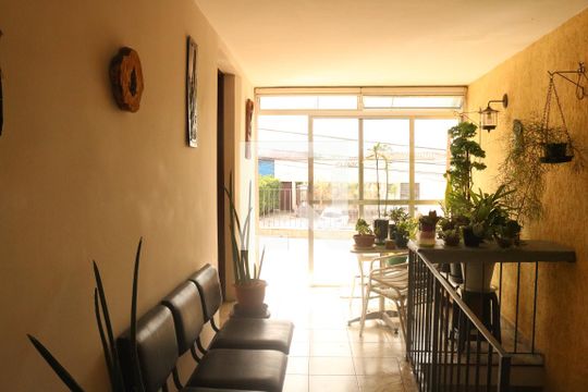 Hall de entrada de casa à venda com 2 quartos, 179m² em Lapa, São Paulo