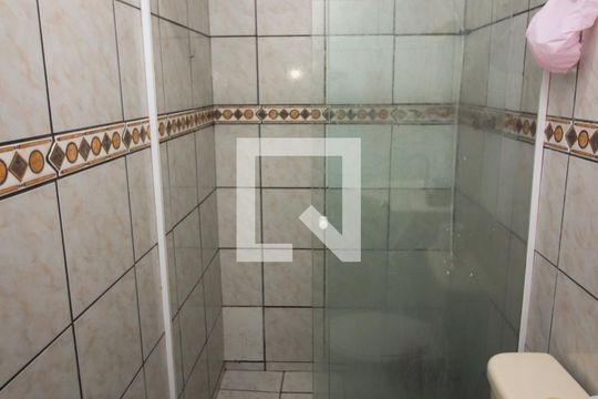 Banheiro de casa à venda com 2 quartos, 250m² em Chapéu do Sol, Porto Alegre