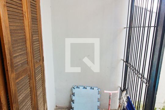 Sacada do Quarto 1 de casa à venda com 2 quartos, 250m² em Chapéu do Sol, Porto Alegre