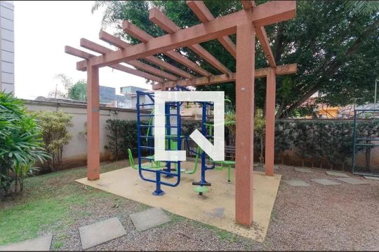 Área comum de apartamento à venda com 2 quartos, 88m² em Jardim Santa Teresinha, São Paulo