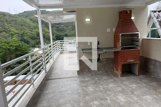 Área Externa de casa de condomínio à venda com 2 quartos, 180m² em Taquara, Rio de Janeiro