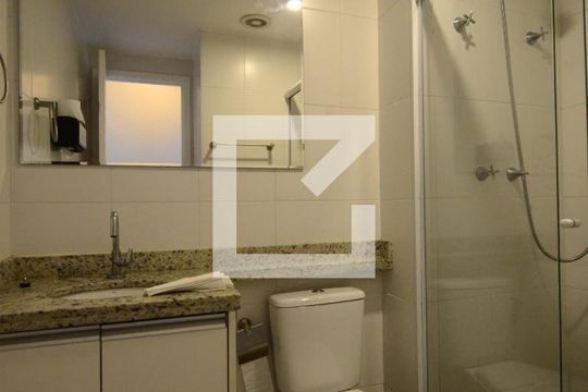 Banheiro de apartamento para alugar com 2 quartos, 69m² em Ipiranga, São Paulo