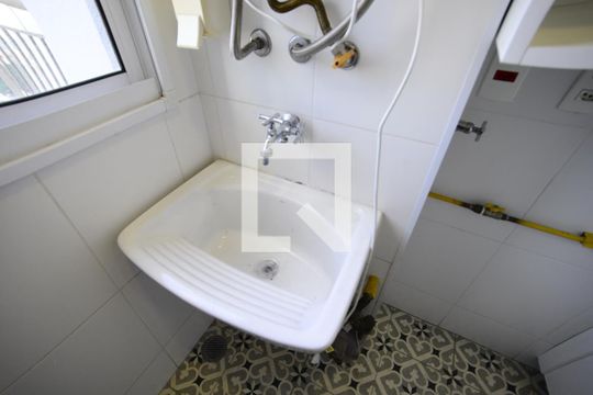 Área de Serviço de apartamento para alugar com 2 quartos, 69m² em Ipiranga, São Paulo