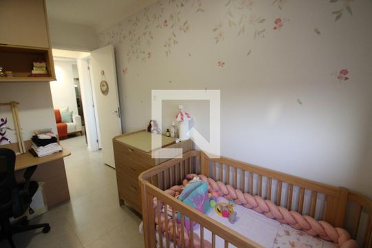 Quarto 2 de apartamento à venda com 2 quartos, 45m² em Quitaúna, Osasco