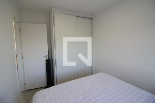 Quarto 1 de apartamento à venda com 2 quartos, 45m² em Quitaúna, Osasco