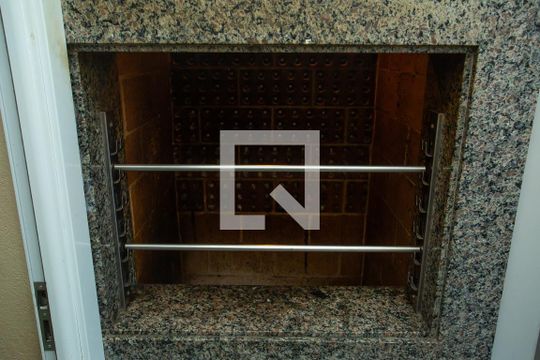Churrasqueira de casa para alugar com 2 quartos, 55m² em Igara, Canoas