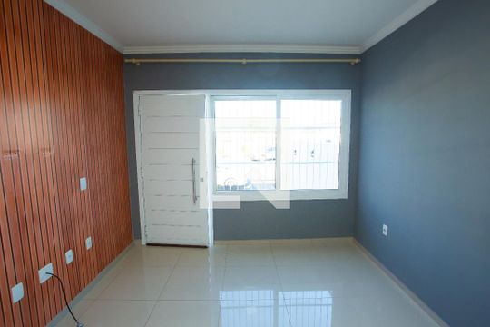 Sala de casa para alugar com 2 quartos, 55m² em Igara, Canoas