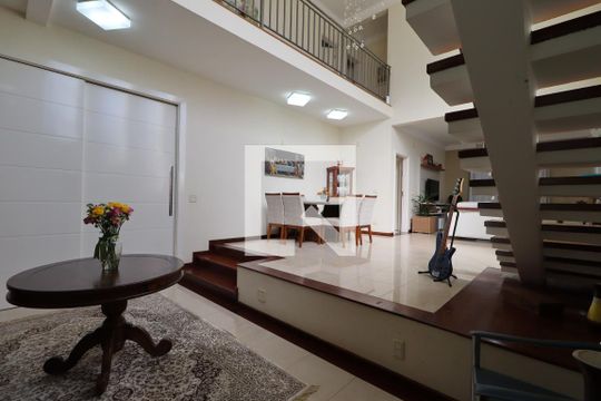 Sala 1 de casa para alugar com 6 quartos, 430m² em City Ribeirão, Ribeirão Preto