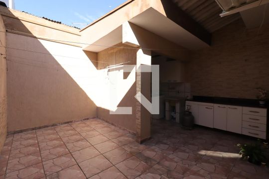 Área de Serviço de casa à venda com 2 quartos, 145m² em Parque Capuava, Santo André