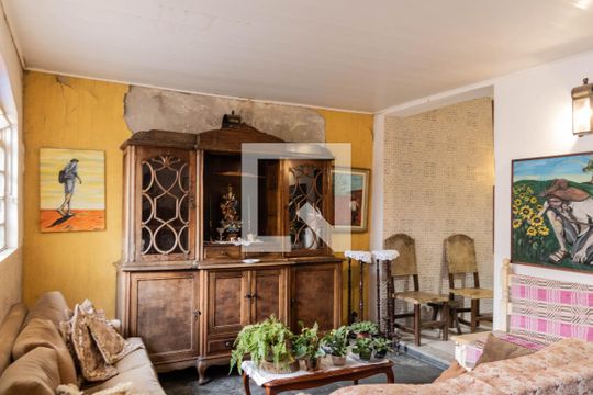 Casa à venda com 3 quartos, 700m² em Alto Caiçaras, Belo Horizonte