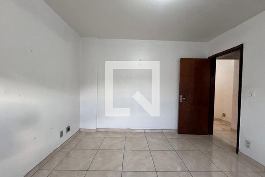 Quarto de apartamento à venda com 1 quarto, 42m² em Centro, São Leopoldo