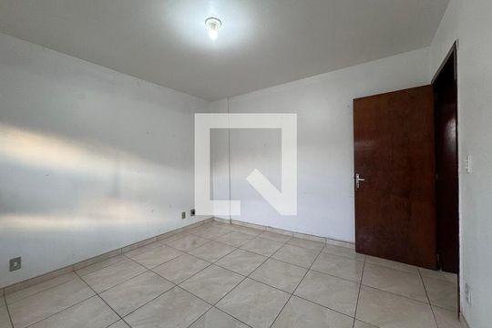 Quarto de apartamento à venda com 1 quarto, 42m² em Centro, São Leopoldo